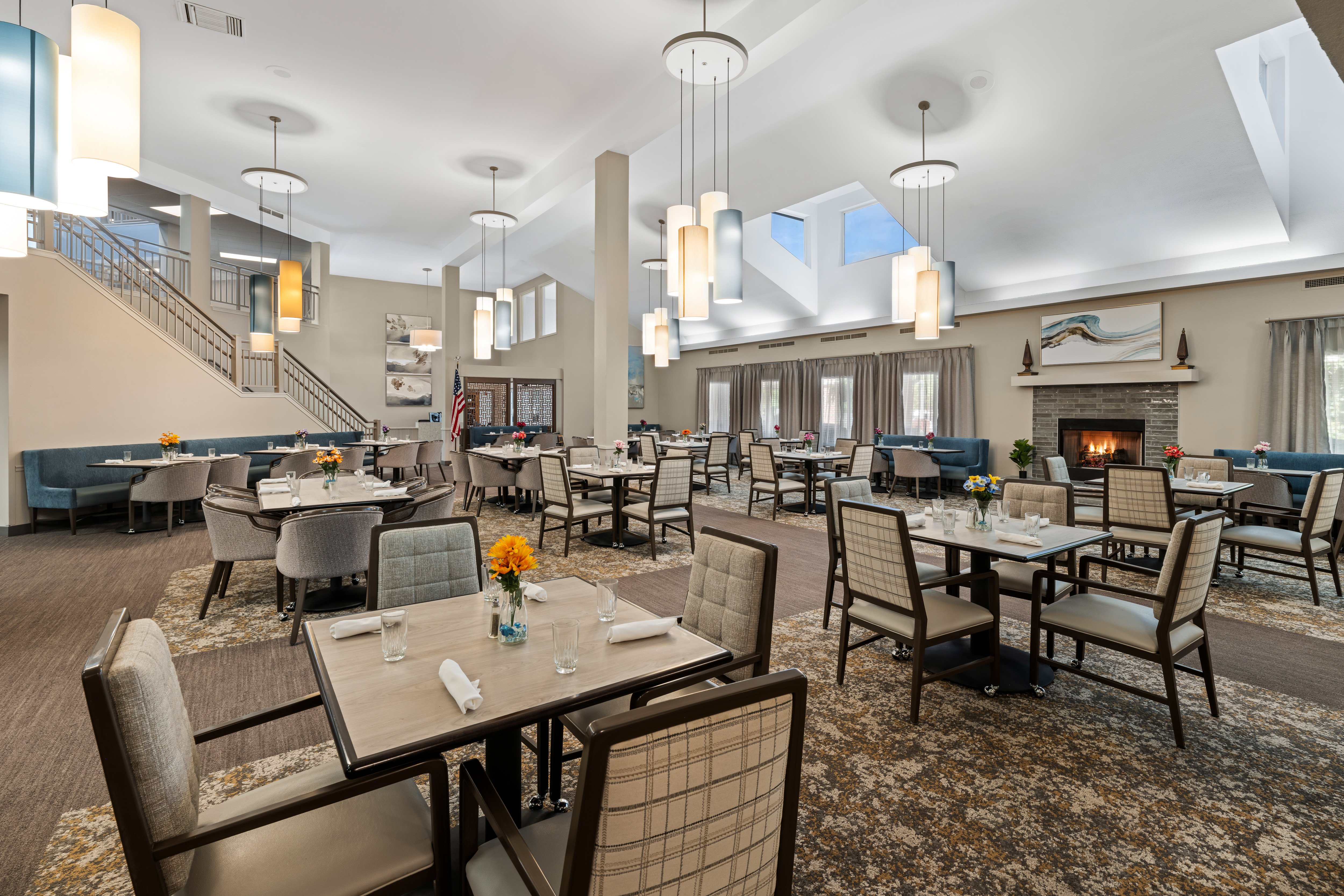 MNES-008_DiningRoom (1)