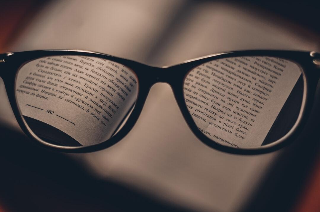 How Do You Know If You Need Reading Glasses? Signs to Watch For